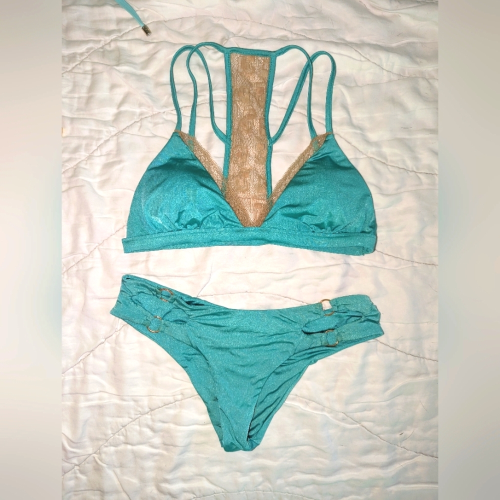 Beach Bunny Bikini